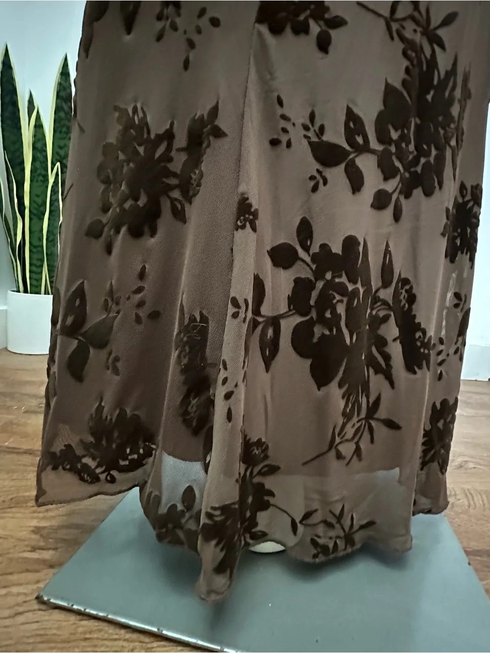 Thrifty/Thirties Brown Floral Maxi Dress (Label Shown) - Picture 8 of 11